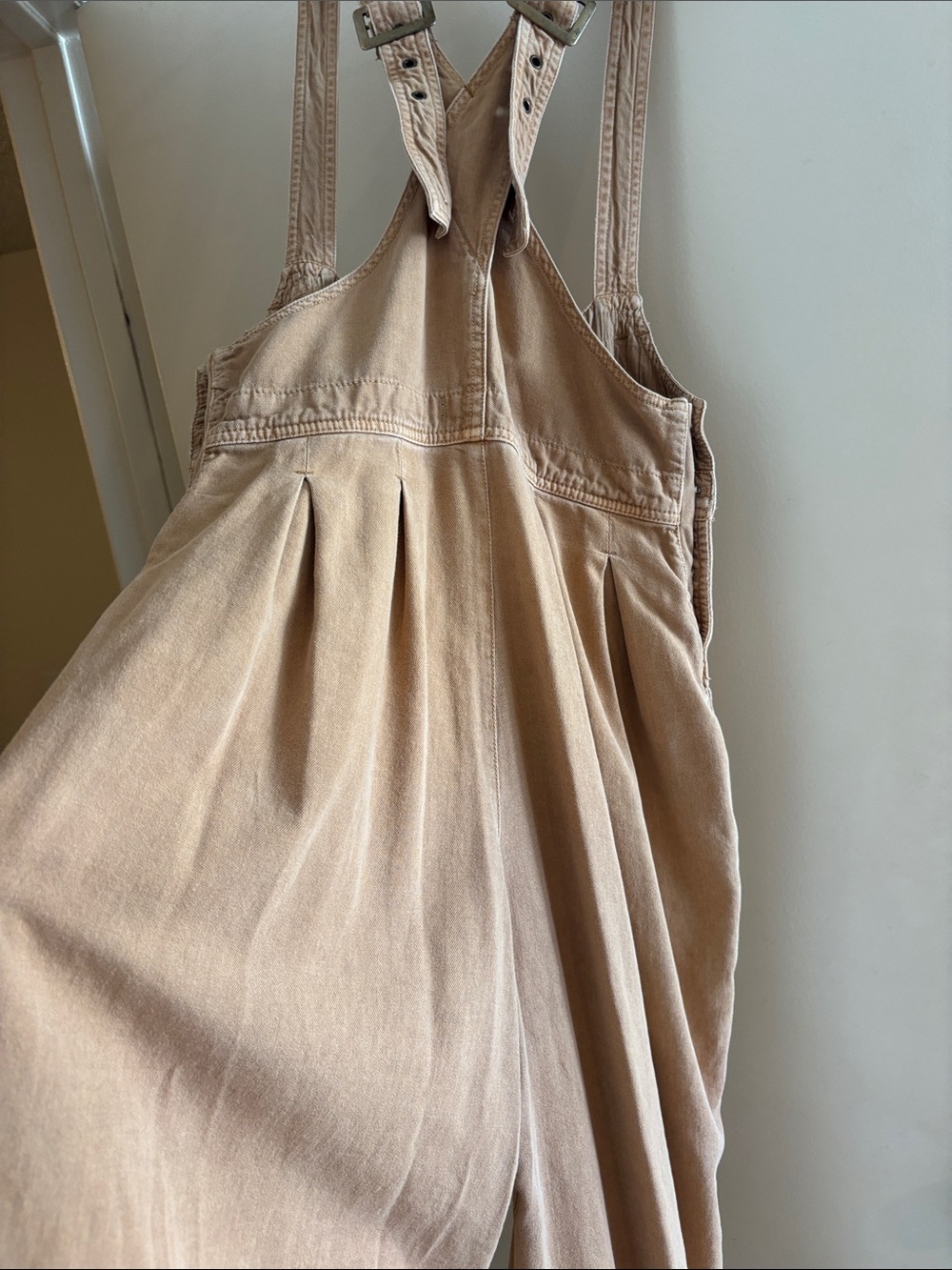 FREE PEOPLE FELIX TAPERED OVERALLS🌾👩🏻🌾*FLAWS - Picture 8 of 9
